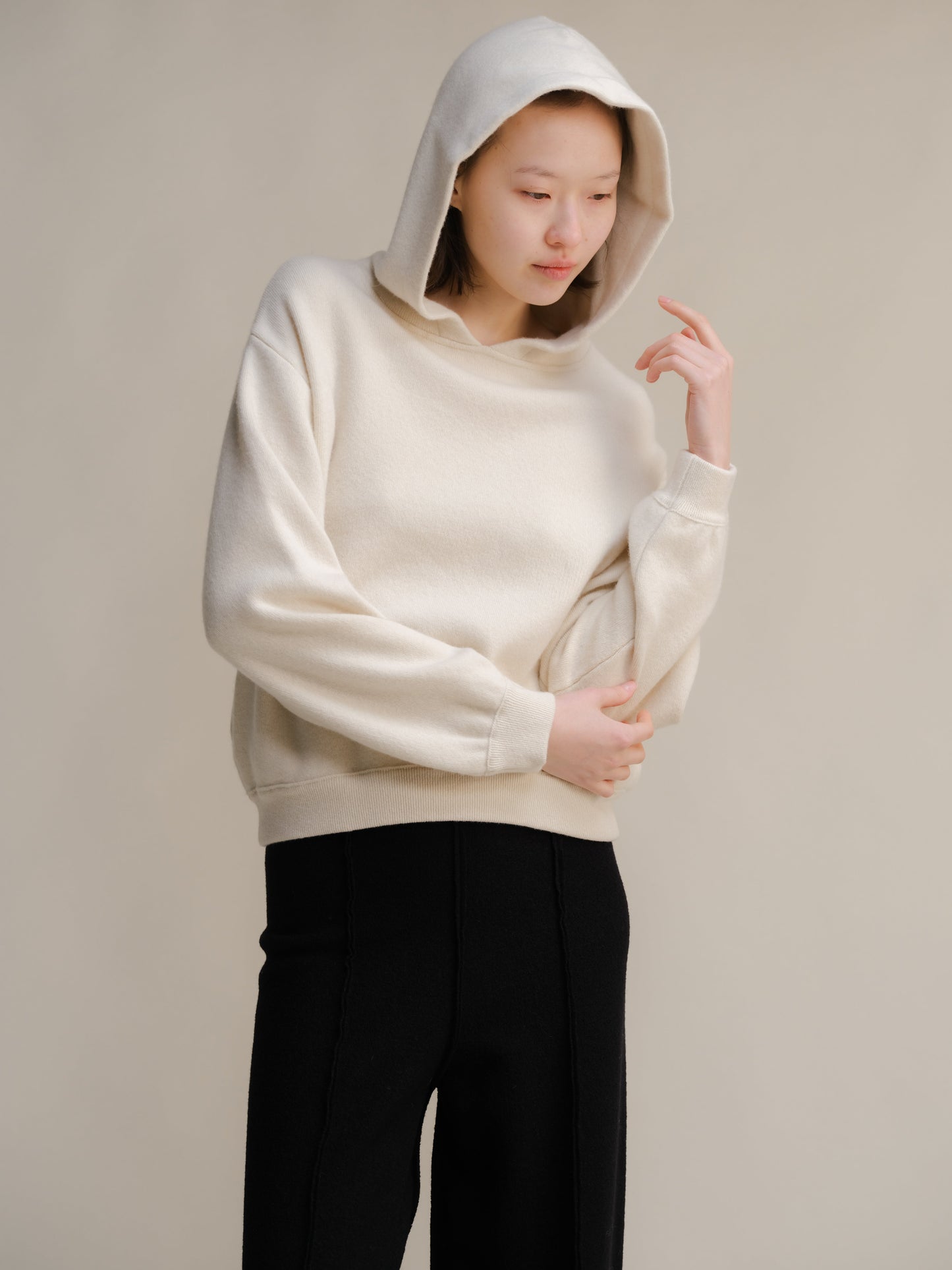 Lambswool Cropped Hoodie