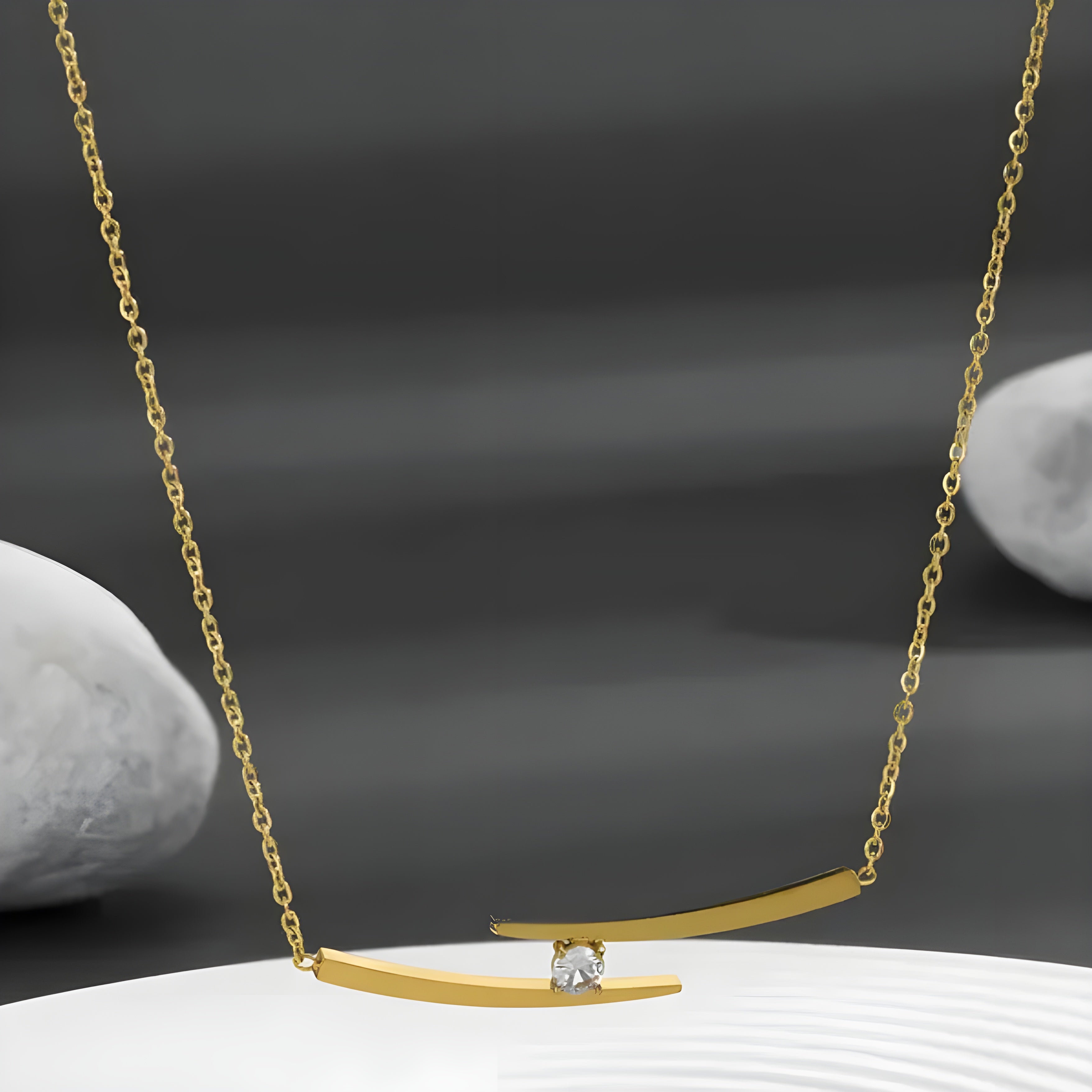 BEHI ALISON NECKLACE