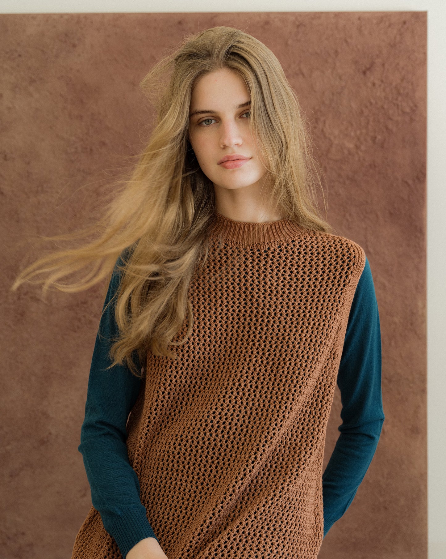 Fine Cotton Sleeveless Crochet Dress (3D-Knit)